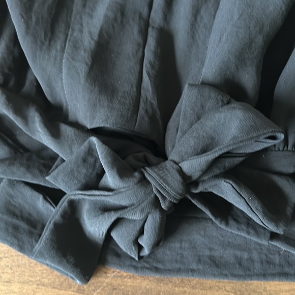 Black long sleeve top - Picture 3 of 3